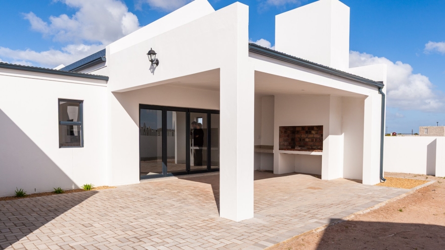 3 Bedroom Property for Sale in Laaiplek Western Cape
